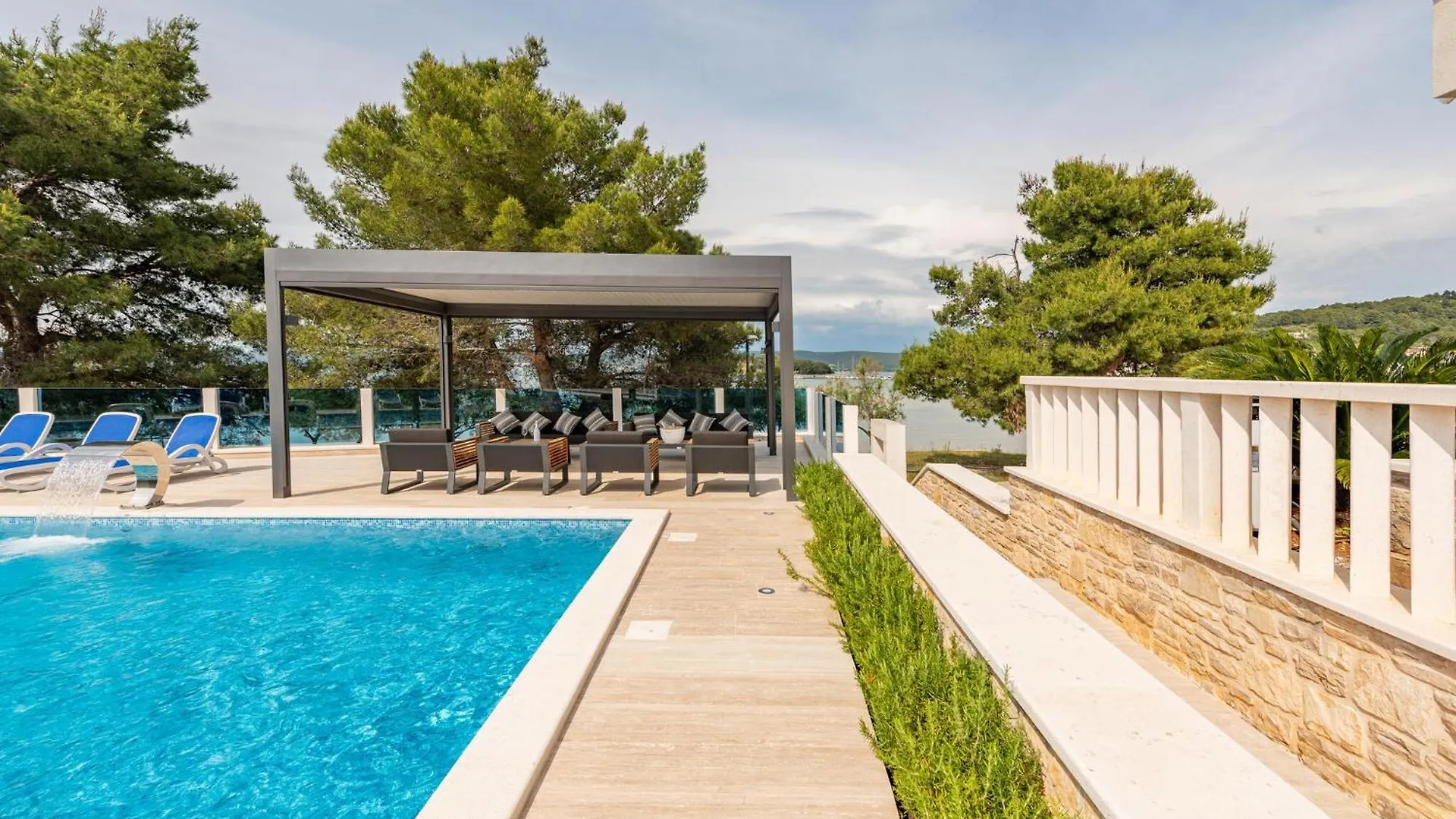 Stunning Apartment In Mrljane With Wifi
